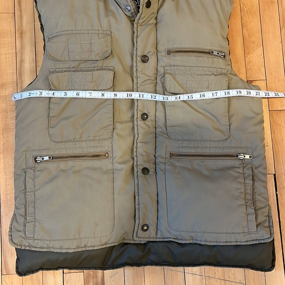 Down Designs Vests - Picture 10 of 14